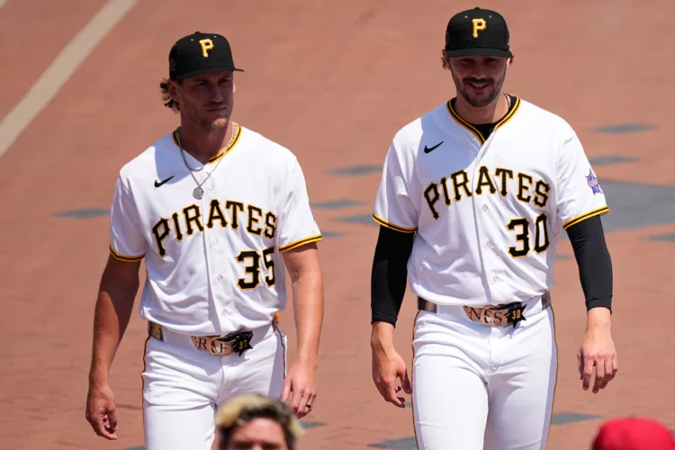 Skenes, stars stay hopeful about avoiding MLB strike